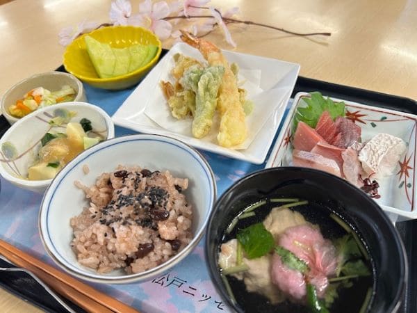 3月2日　開園記念夕食会🍴